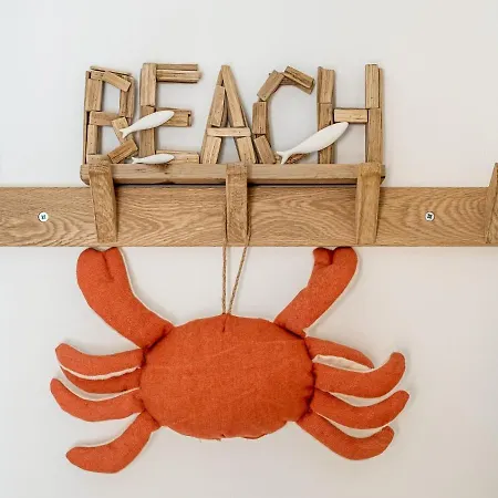 דירה In Near The