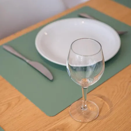 דירה In Near The